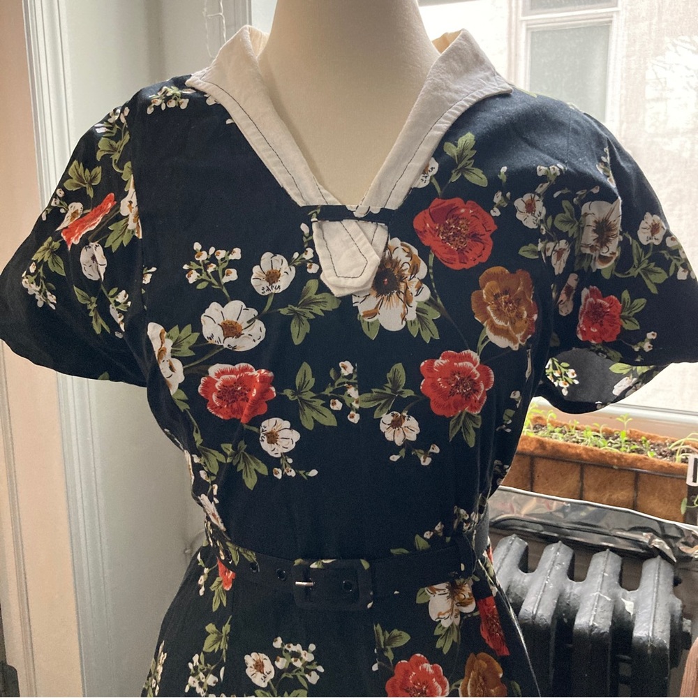 Unique Vintage floral dress